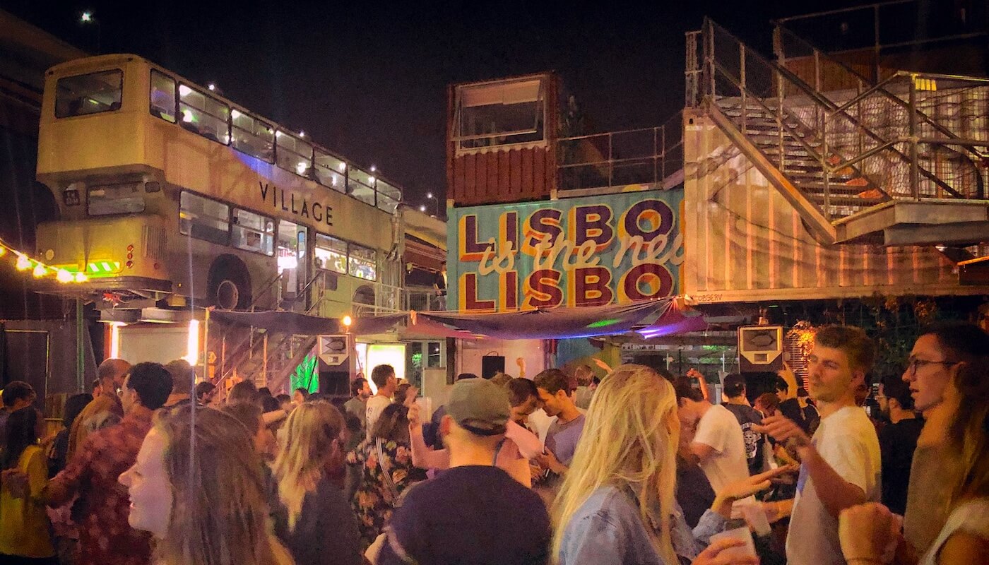 Village Underground Lisboa a Lisbonne
